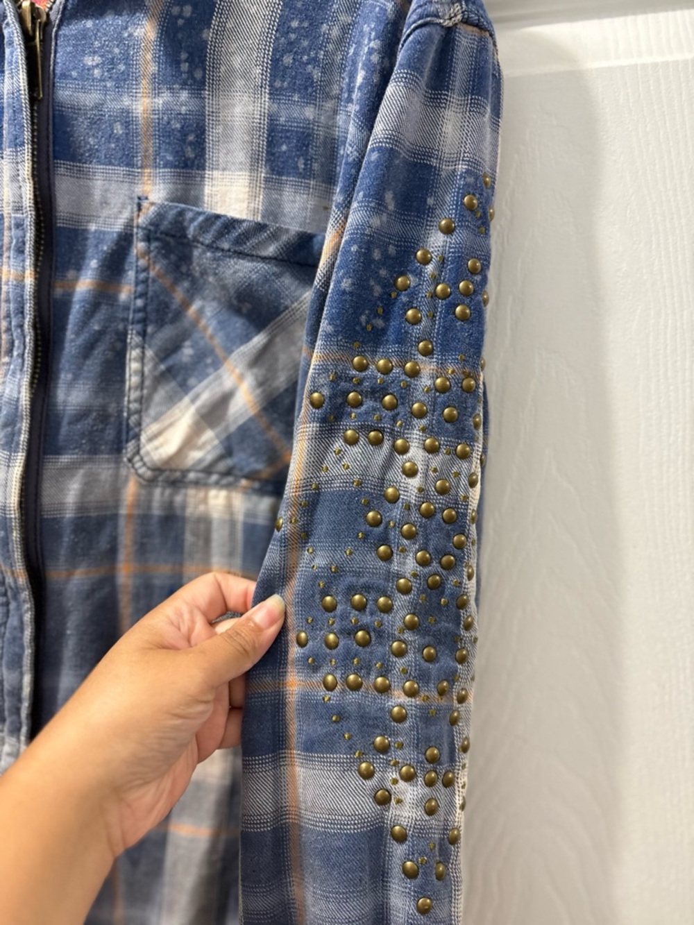 Free People Blue Deconstructed Plaid Denim Shirt Jacket Studded Zip Up - Picture 4 of 6